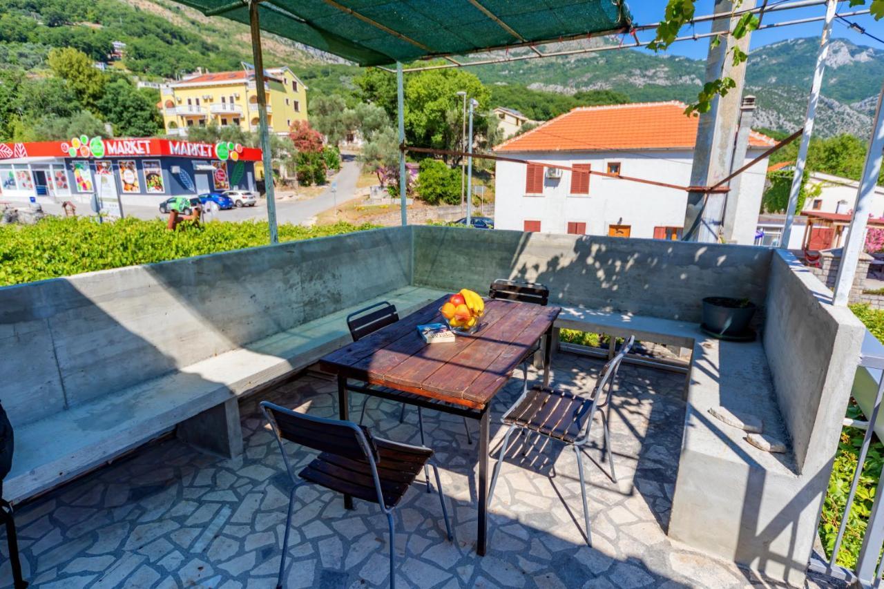 Apartment Magazini Petrovac Buitenkant foto