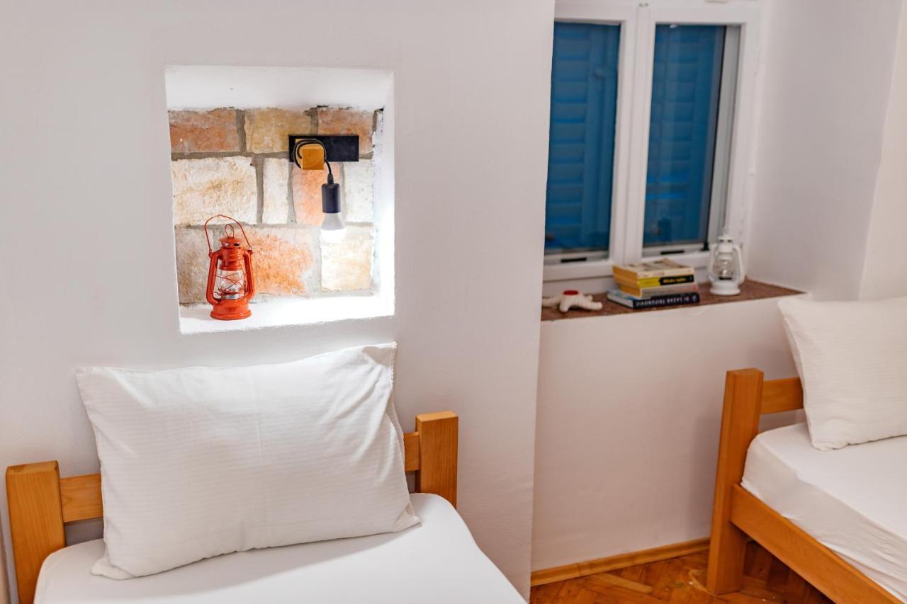Apartment Magazini Petrovac Buitenkant foto